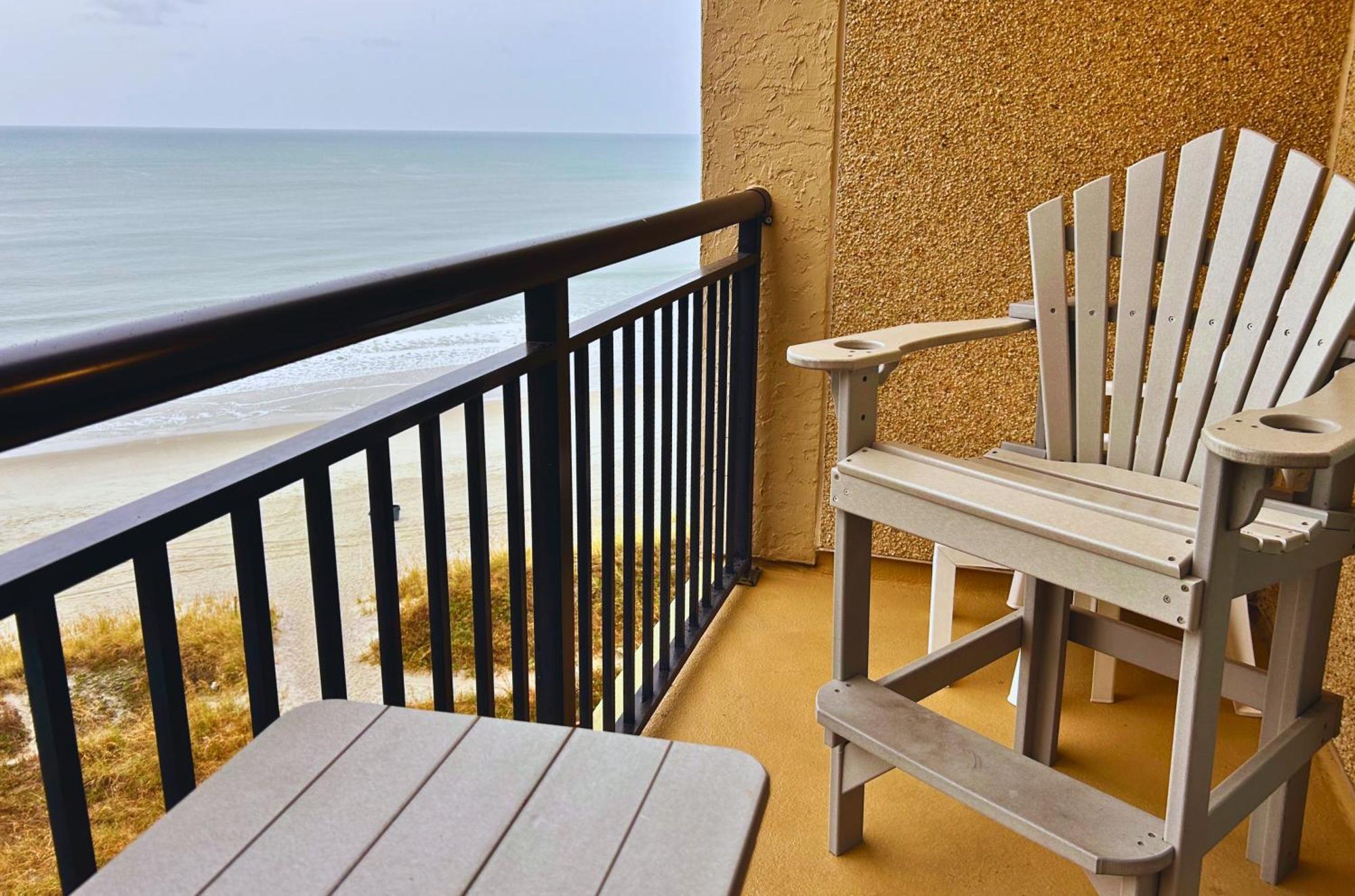 Ocean Front At Cove Apartment *